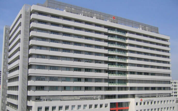 大阪赤十字病院外観写真